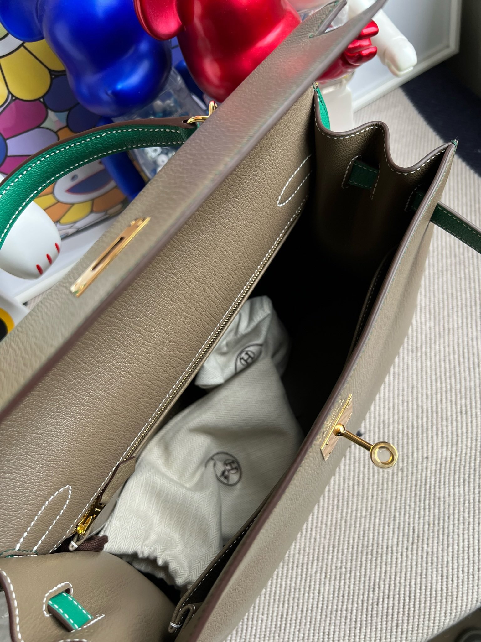 에르메스 켈리백32 에토프 벨벳그린 금장 염소가죽